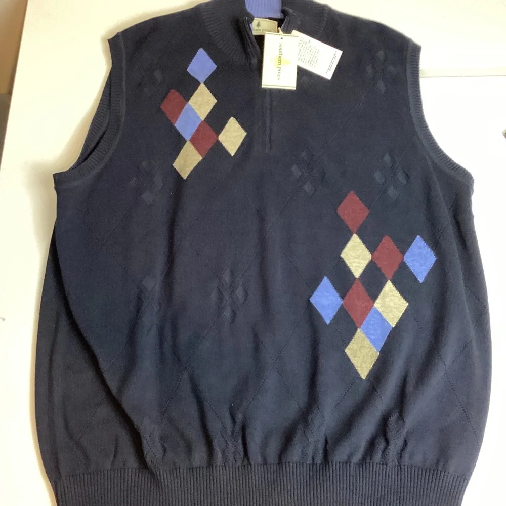 Southern Pines Mens XL Navy Blue Argyle Quarter Zip Sweater Vest NWT RN127237